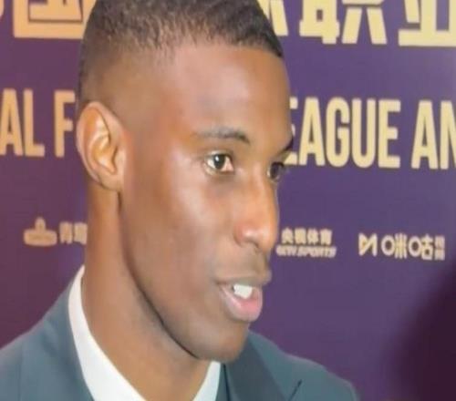 是否会离开国安法比奥回应：只要国安需要我，我就不离不弃