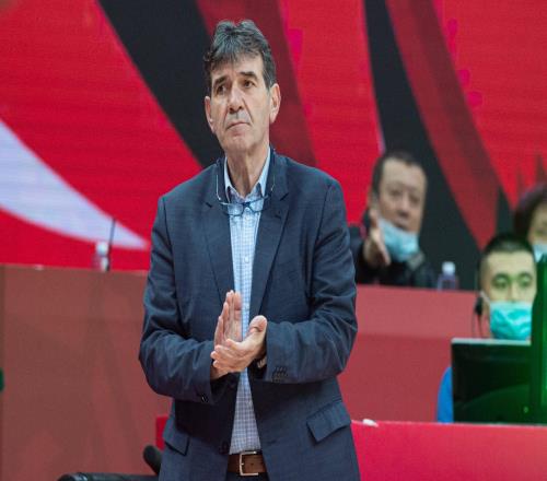 五支球队换帅，CBA新赛季20队主帅一览