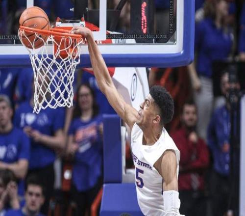 一阵+一防+MVP！NCAA顶级球星，登陆NBA仅4年就退役