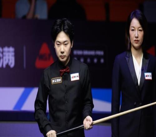 斯诺克西安赛：丁俊晖3-5憾负墨菲，吕昊天4-5马克-威廉姆斯