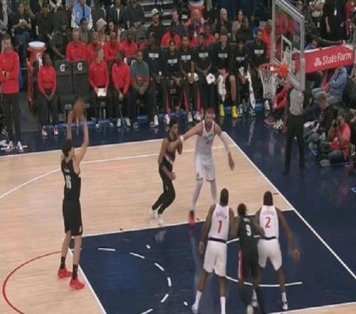 0分，又是0分！快船的首发分卫啊！杨瀚森NBA生涯新低