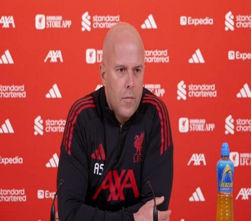 斯洛特：讨论萨拉赫是否首发很正常长远来看索博会踢中路