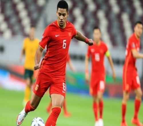 比赛还没开打，上海海港先迎来两个致命坏消息，取胜山东泰山悬了