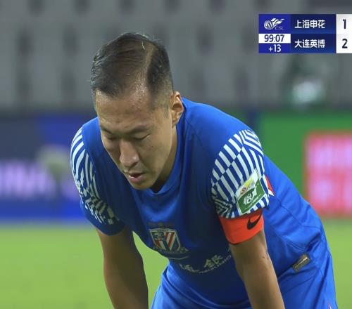 随着申花22绝平英博，蓉城也22，海港13，中超冠军基本出炉了