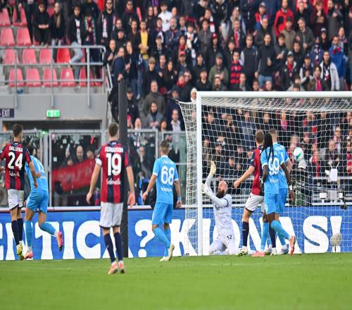 02不敌博洛尼亚，那不勒斯已经连续三场比赛被零封