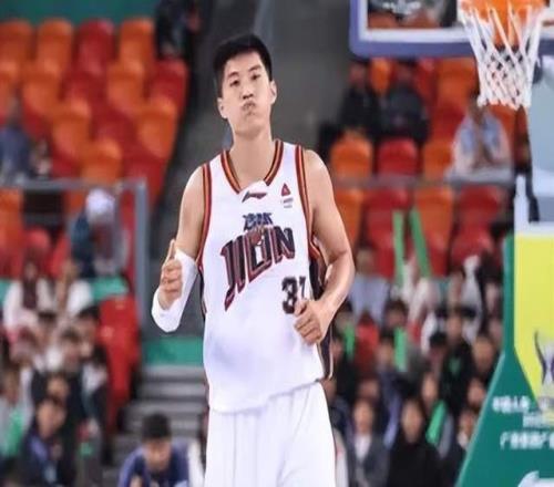 三分6中4！失意神射离开辽宁大爆发第3春没跑了