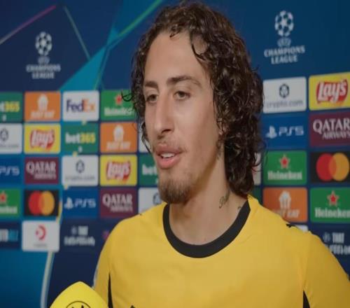 法比奥席尔瓦：很开心打入多特生涯首球，我会继续提升自己