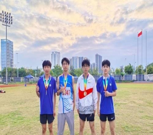 50.76秒！刷新历史纪录！坪山学子勇夺深圳市冠军
