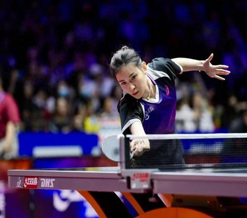 3-1爆冷赢世界第3！23岁国乒第一美女蜕变：孙颖莎陪练又美又能打