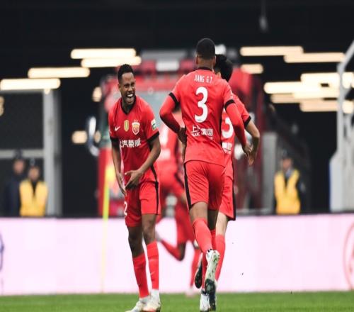 底蕴！海港失3王牌仍卫冕3连冠+连续2年KO申花中超4冠追平泰山