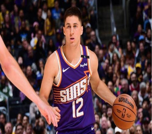 太励志了！23岁落选，3年只打了57场NBA，拿着底薪冲最佳第六人