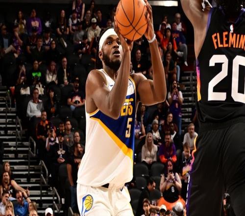 面对太阳10中0！步行者锋线乐透秀本赛季的表现也太离谱了吧