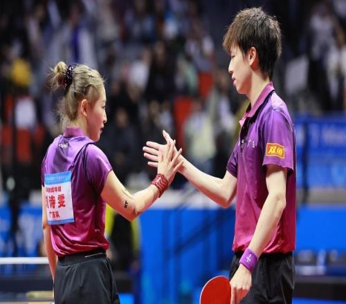 现场｜梦幻夺冠，刘诗雯还想探寻女运动员职业生涯的终点