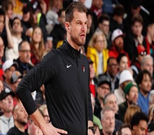 斯普利特：以现在的年龄依旧砍下30+杜兰特实在令人钦佩