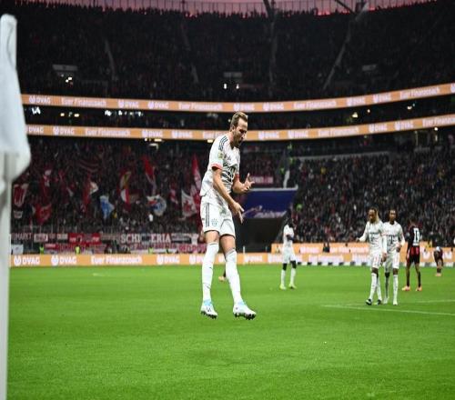 创造历史，凯恩是首位德甲赛季前6轮打入11球的球员