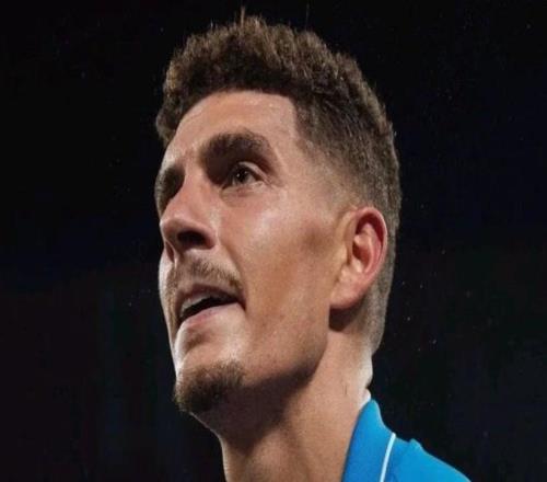 迪洛伦佐迎来意甲250场里程碑，1819赛季以来同期意甲出场第1