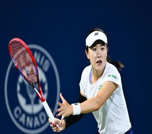WTA1000蒙特利尔站：朱琳1-2不敌马内罗，无缘晋级八强