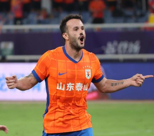 狮子大开口瓦科续约谈判遇阻，泰山队或将连续错失射手王