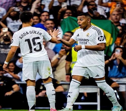 姆巴佩一击致胜，对手被罚下2人，皇马力克赫塔菲重夺榜首