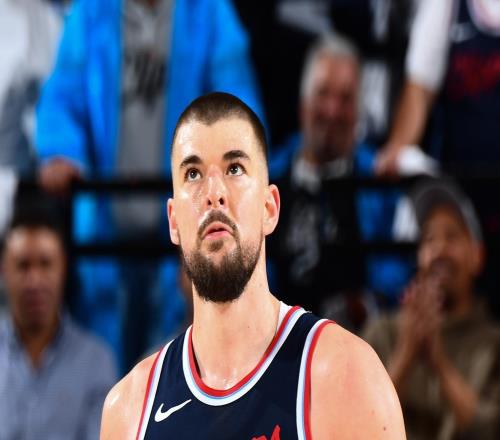 NBA球队巡礼：快船五位全明星压阵，伤病成最大隐患