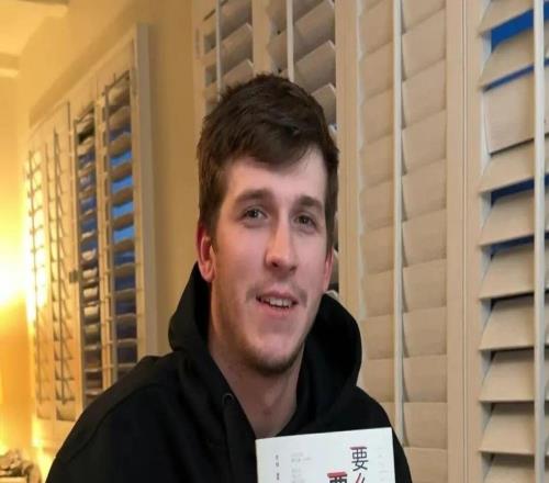 51+11+9！生涯新高！里夫斯，湖人赶紧续约吧...