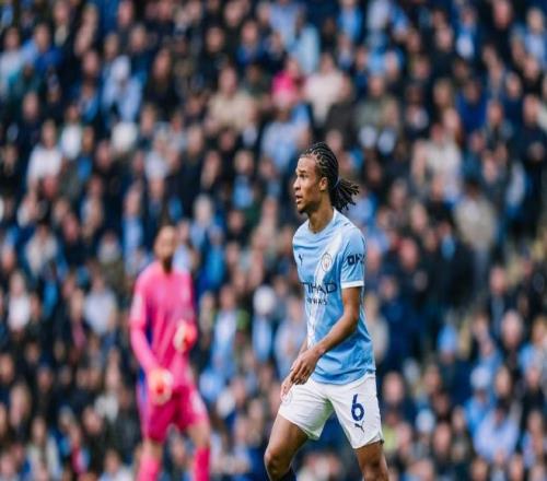 连续11场破门+刷爆英超神迹！哈兰德双响，曼城20埃弗顿追平枪手