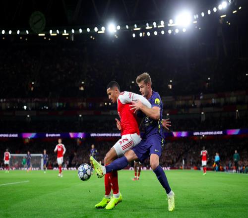 40英超西甲豪门对决酿惨案神锋双响13.1亿战舰欧冠3连胜0失球