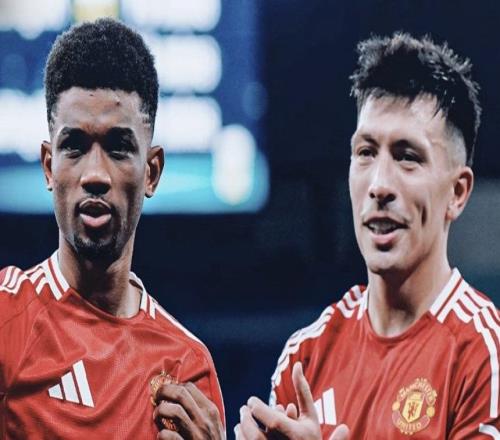 曼联连续两赛季客场击败卫冕冠军，为117年以来首支球队