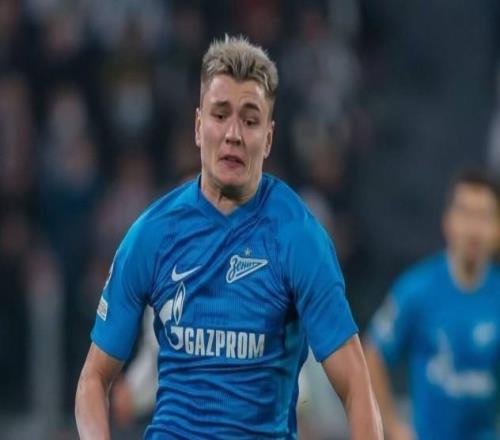 遭遇绑架打懵绑匪，泽尼特前锋莫斯托沃伊成功脱困