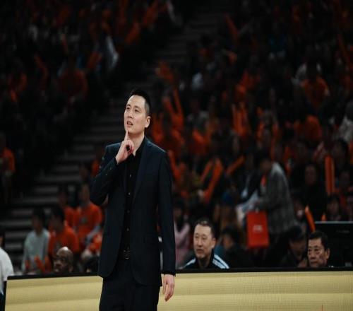 一次庆典，一场胜利，三十而立的上海男篮要迎来最好的时刻