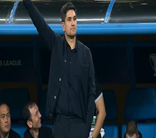 亚冠蓉城队02柔佛新山，3人表现拖后腿，徐正源冲中超冠军