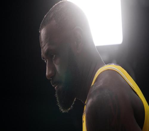 NBA再陷赌球丑闻，詹姆斯伤情信息或被用于非法投注