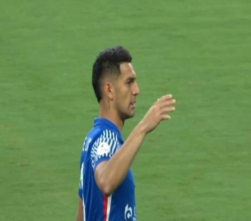 CCTV5直播，申花核心外援复出，搭档吴曦镇守中场邵佳一全力阻击