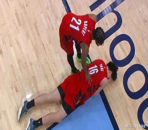 挖槽！确认受伤！开拓者呀！