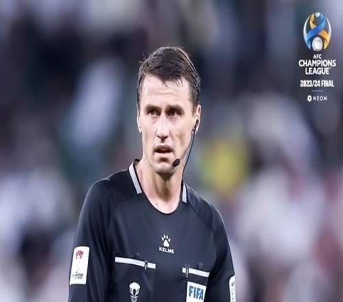 外籍裁判执法！泰山斗海港，裁判组出炉，4连平之后，韩鹏要赢啊