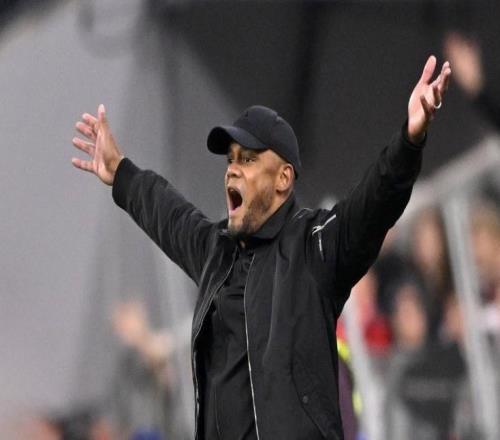 法尔克：孔帕尼赛季开始前激励球员，他表示每场比赛都是欧冠决赛