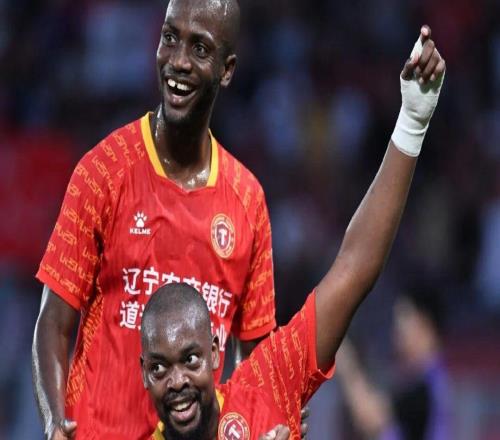 专访姆本扎：球迷的欢呼是动力源泉，希望在中超留下自己的印记