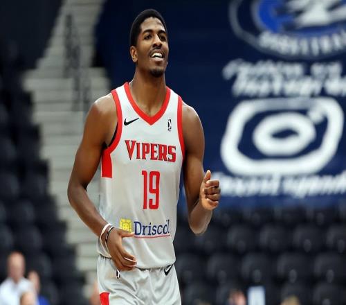 湖人裁掉了前火箭替补后场，他在防守端的能力其实还算不错