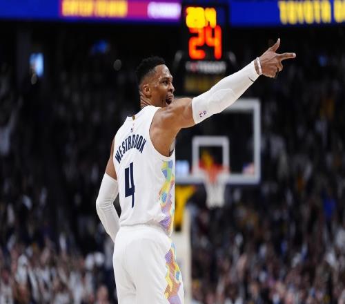 拒绝打CBA！最新消息：威少同意签约NBA国王队！