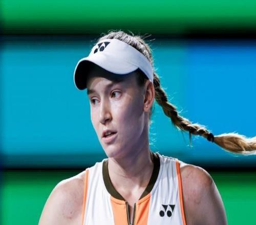 莱巴金娜2-1逆转战胜亚历山德洛娃，夺得宁波赛冠军