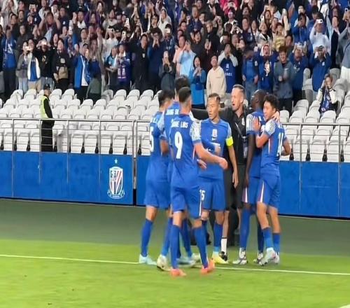 沪媒：申花在亚冠没有患得患失，完胜首尔长中超球队志气