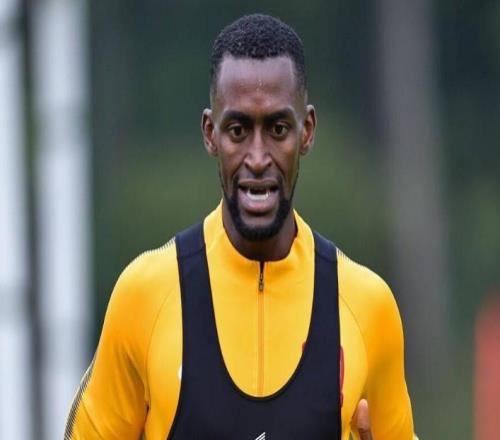 躺赚3亿！前中超天价巨星接近复出，曾坑惨恒大，踢1场净挣2千万