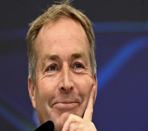 药厂主帅：我们总是希望能主导比赛，但面对大巴黎时太难了