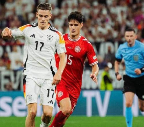 1.4亿欧巨星33天球荒：5射0正4对抗全败全场0过人+16次丢失球权