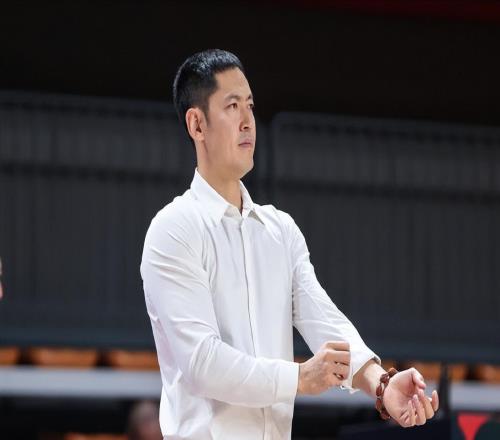 CBA新赛季压力最大的五位主教练！谁会第一个下课
