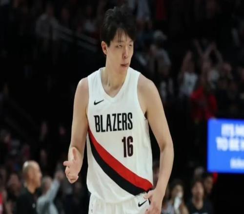 王仕鹏建议杨瀚森打发展联盟，现在每场5分钟，蹉跎1个赛季就废了