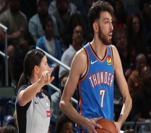 霍姆格伦：全队仍在追逐更高目标总冠军绝非人生清单的终点