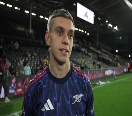 特罗萨德：加布里埃尔总能赢得争顶，很高兴球传到了我这