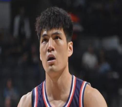 49+18+7！文班亚马！这谁顶得住啊...