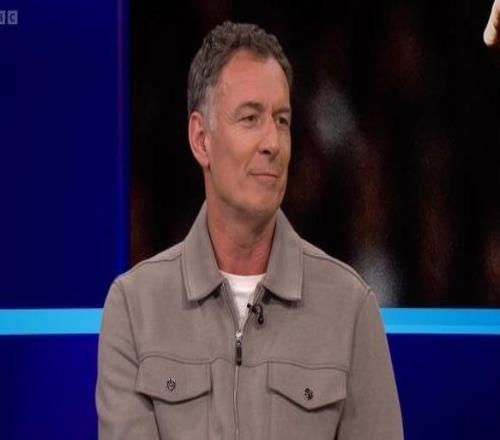 萨顿：马杜埃凯的交易非常不错，这补强了枪手也削弱了蓝军